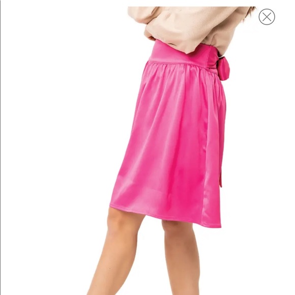 Gibsonlook bow back skirt - Picture 3 of 5